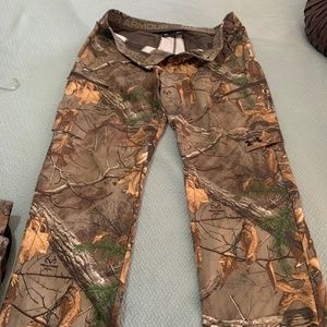 Under armour 38x32 lightweight camouflage  pants